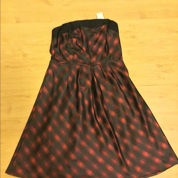 Strapless dress in good condition - Picture 2 of 4